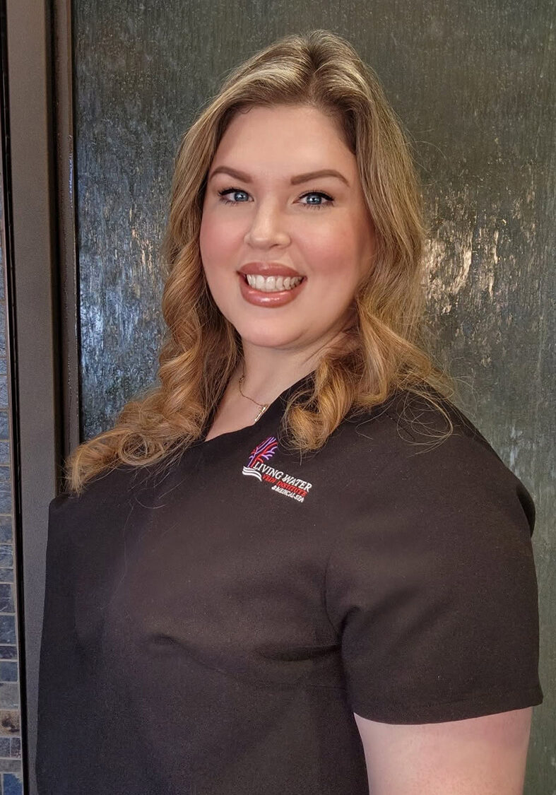 Danielle Cuevas Headshot